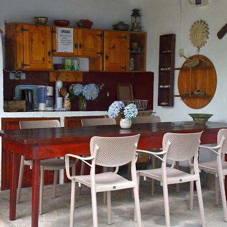 Mirsini Apartments Kariotes Luaran gambar