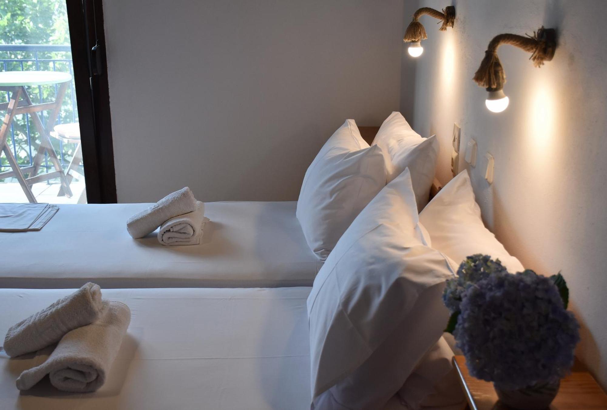 Mirsini Apartments Kariotes Luaran gambar