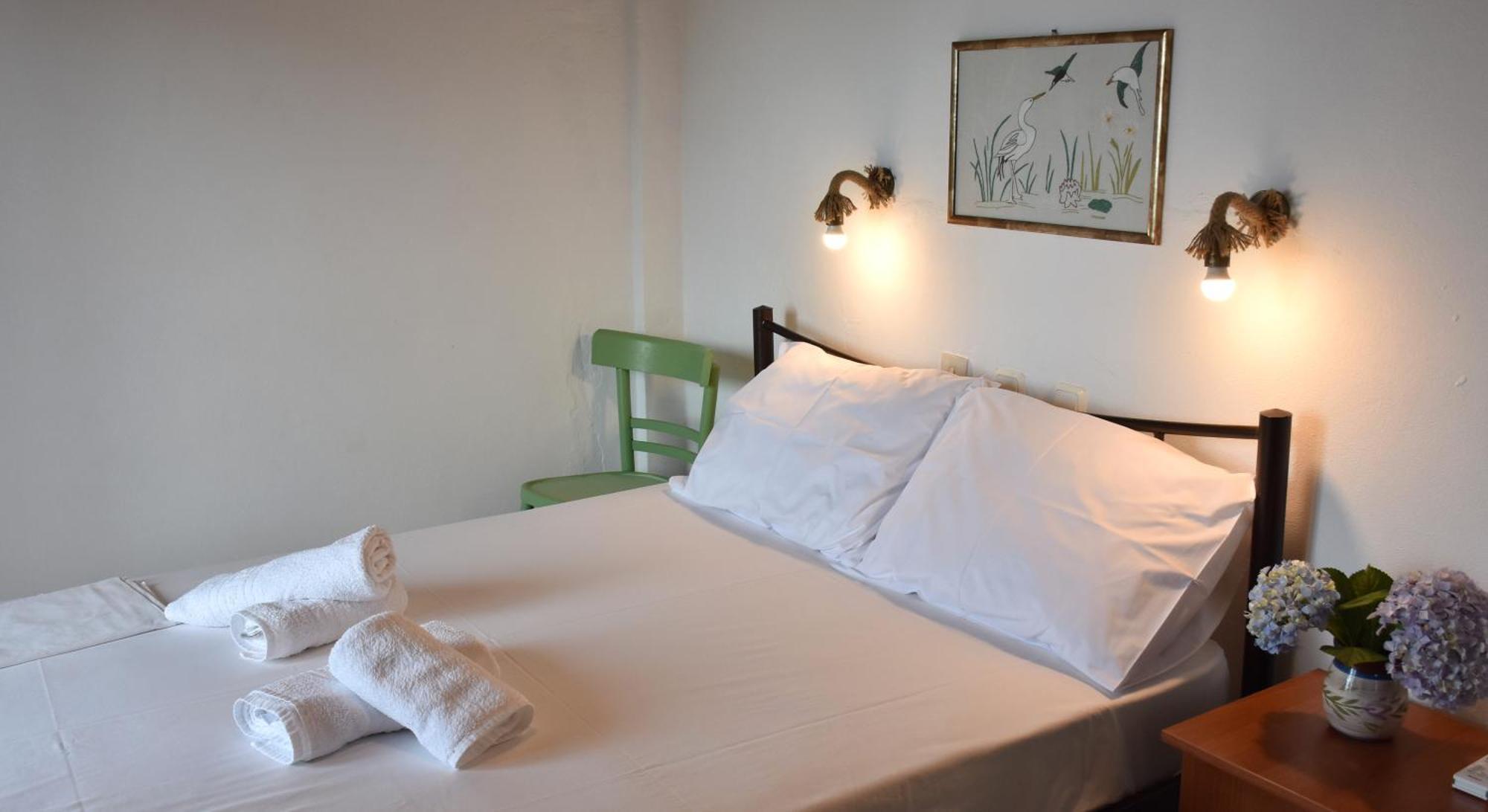 Mirsini Apartments Kariotes Luaran gambar